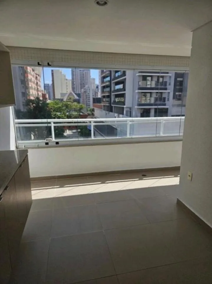 Imagem Apartamento 2 dormitórios na Vila Mariana 2 vagas e depósito, a poucos minutos do Parque Ibirapuera