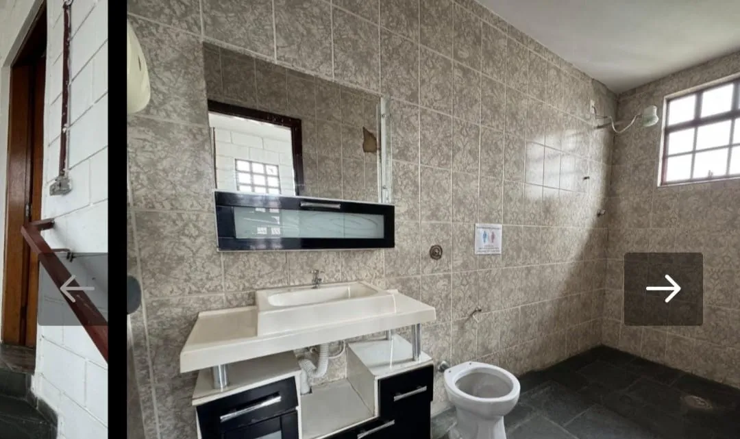 Imagem Salão Comercial para Alugar na Zona Norte - 800m² com Mezanino, Refeitório, Cozinha e 4 Banheiros