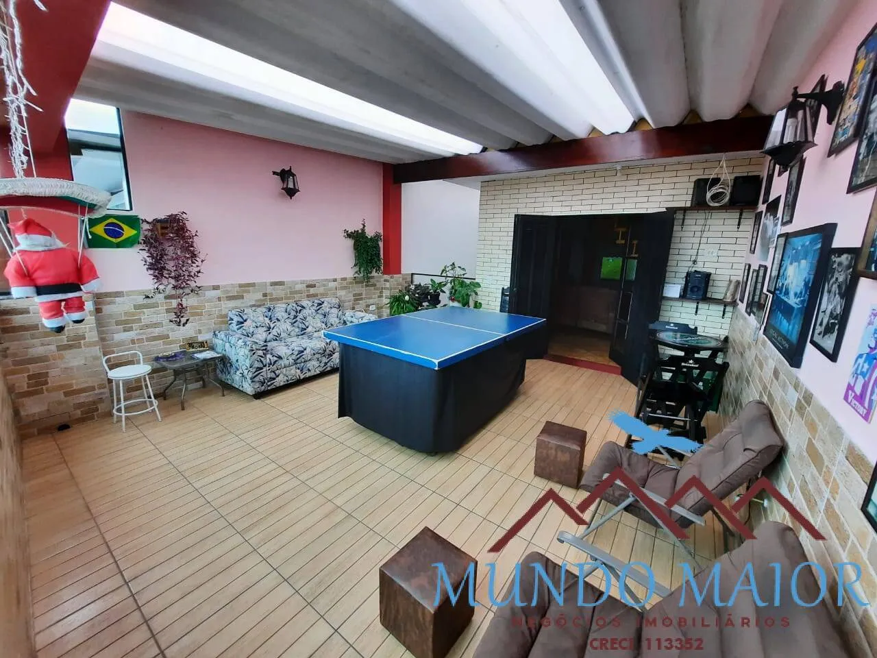 Imagem Casa com 4 vagas e 3 dormitorios 1 suite master e lavabo -Vila Suissa !!!!