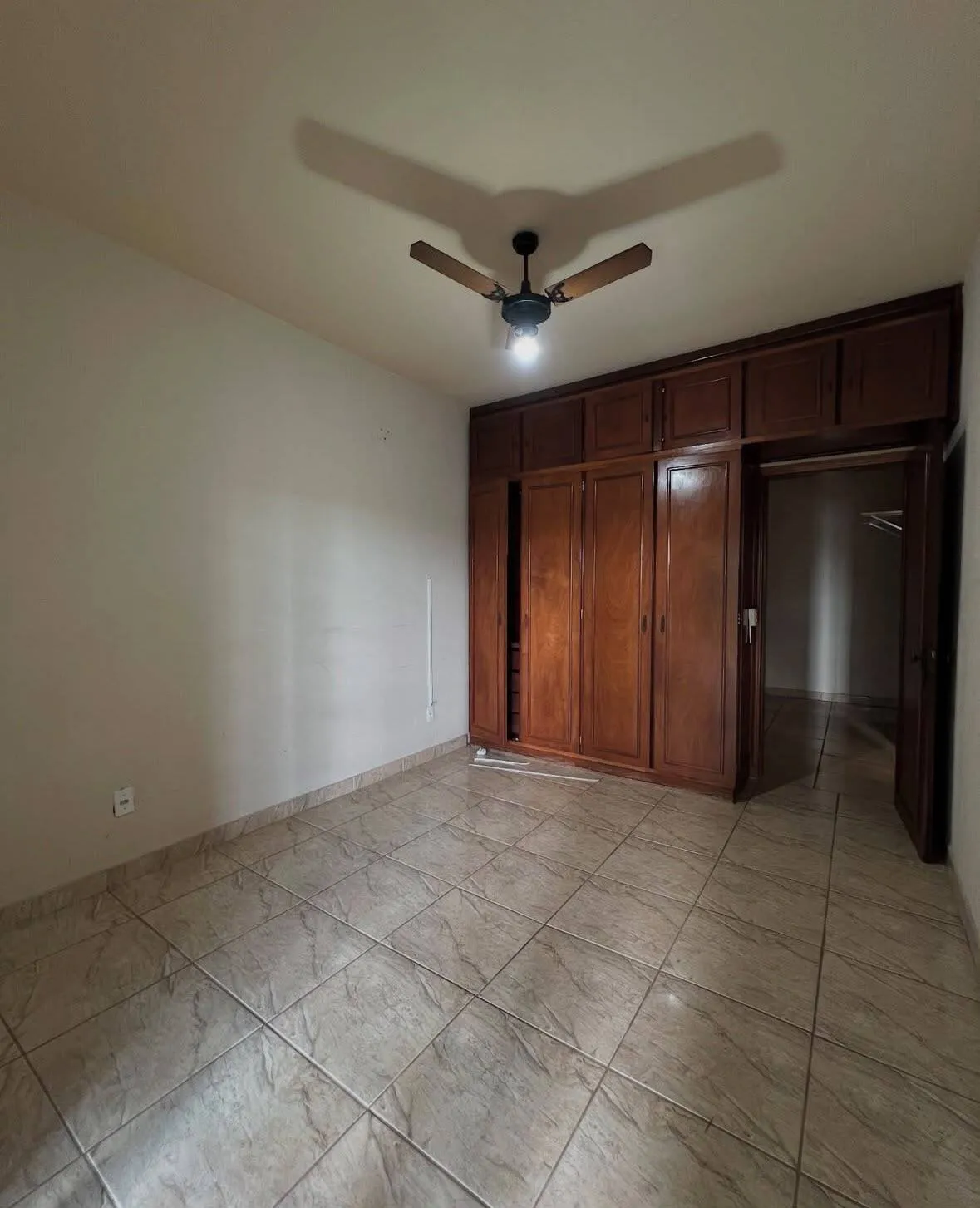 Imagem Casa 2 quartos com sacada bairro jardim Califórnia,