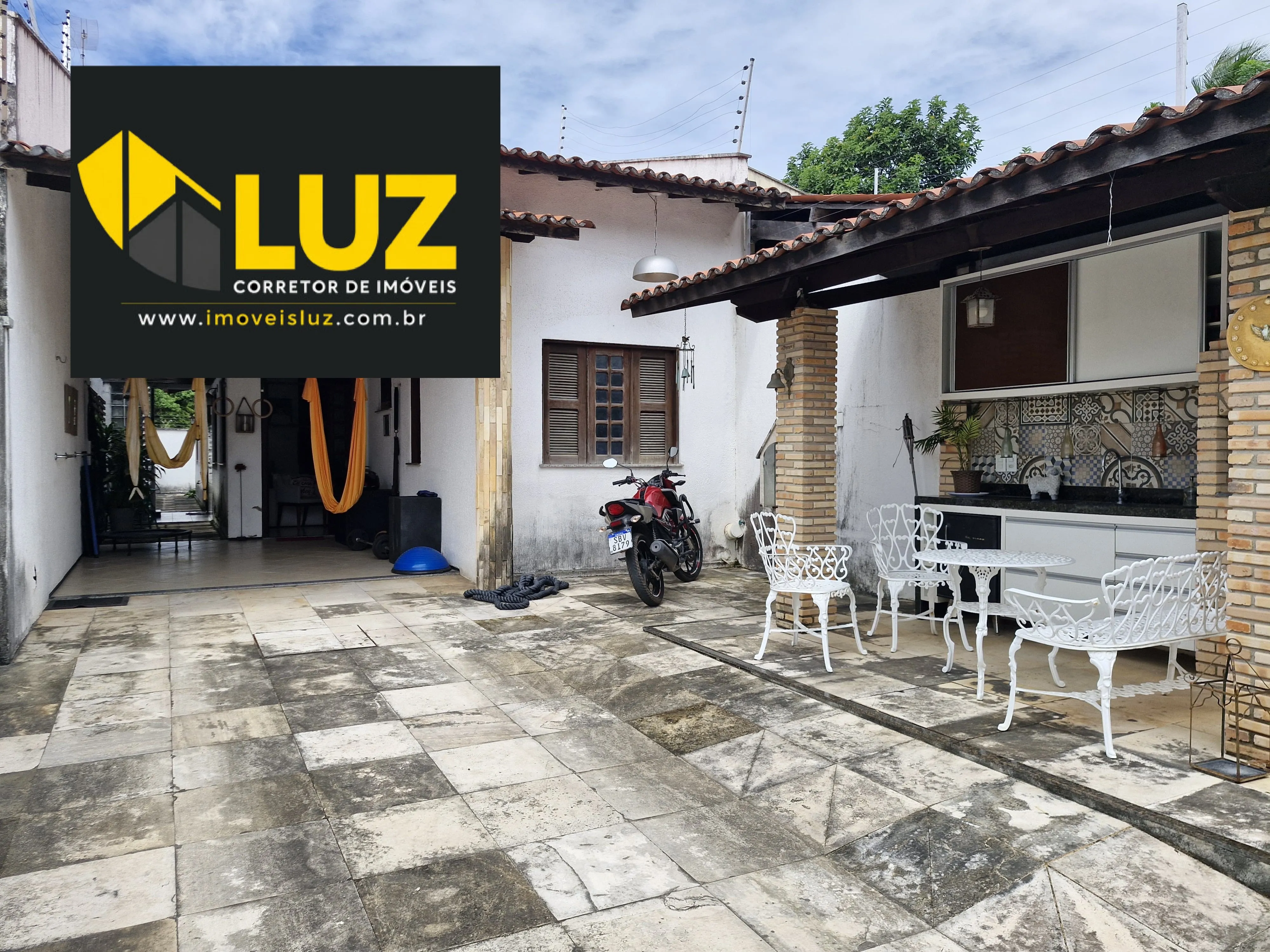 Imagem Sua Nova Casa em Messejana Espera por Você - A Poucos Metros da Frei Cirilo
