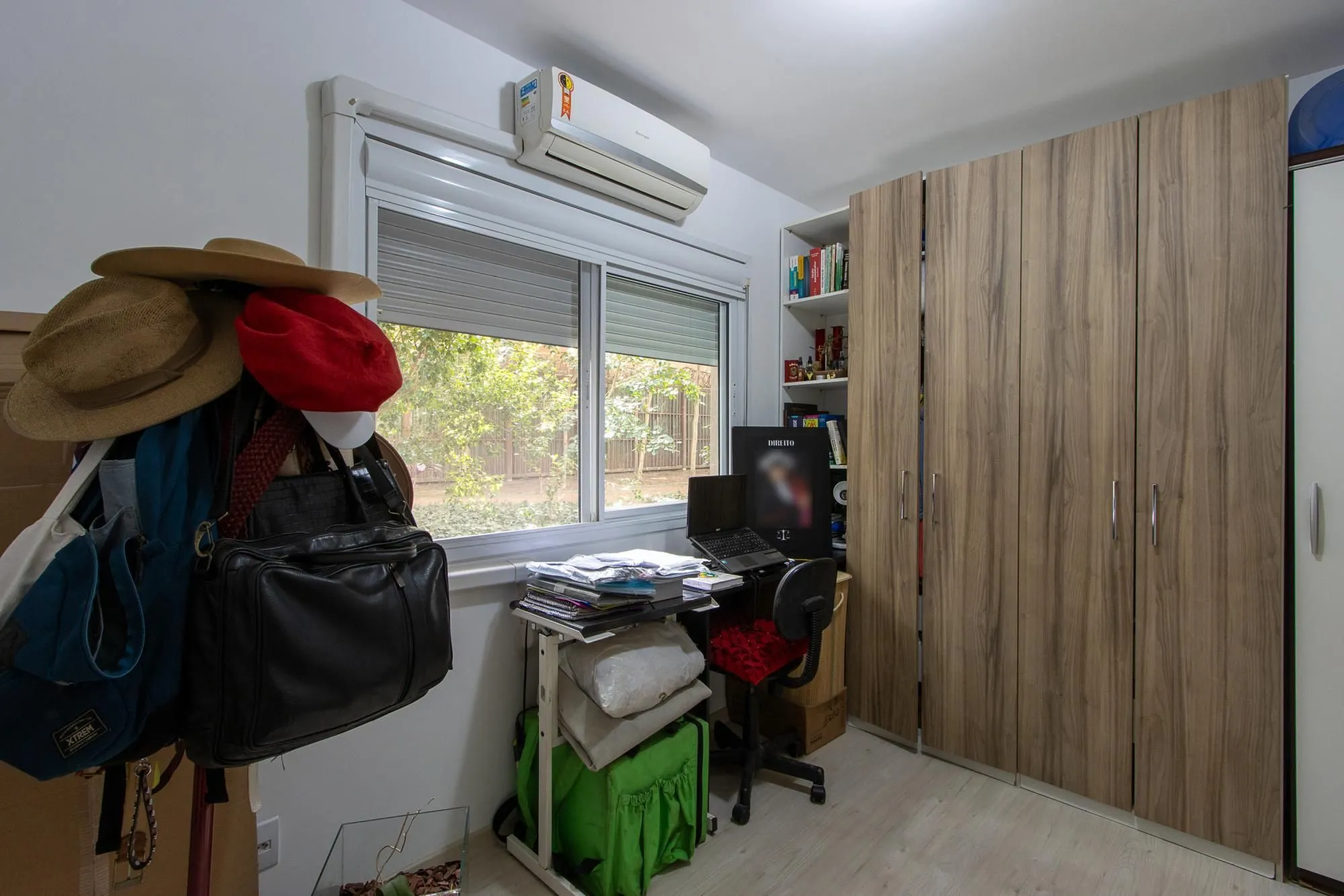 Imagem APARTAMENTO Á VENDA NO BAIRRO TERESÓPOLIS - 03 QUARTOS SENDO 01 SUITE - 01 VAGA