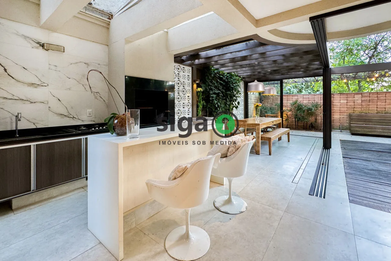 Imagem Casa em Condomínio a venda no Alto da Boa Vista com 5 quartos