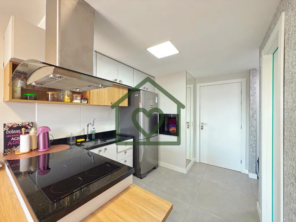 Imagem Excelente apartamento à venda no Azenha, Porto Alegre. Com 48 m² de área privativa, este imóvel ...