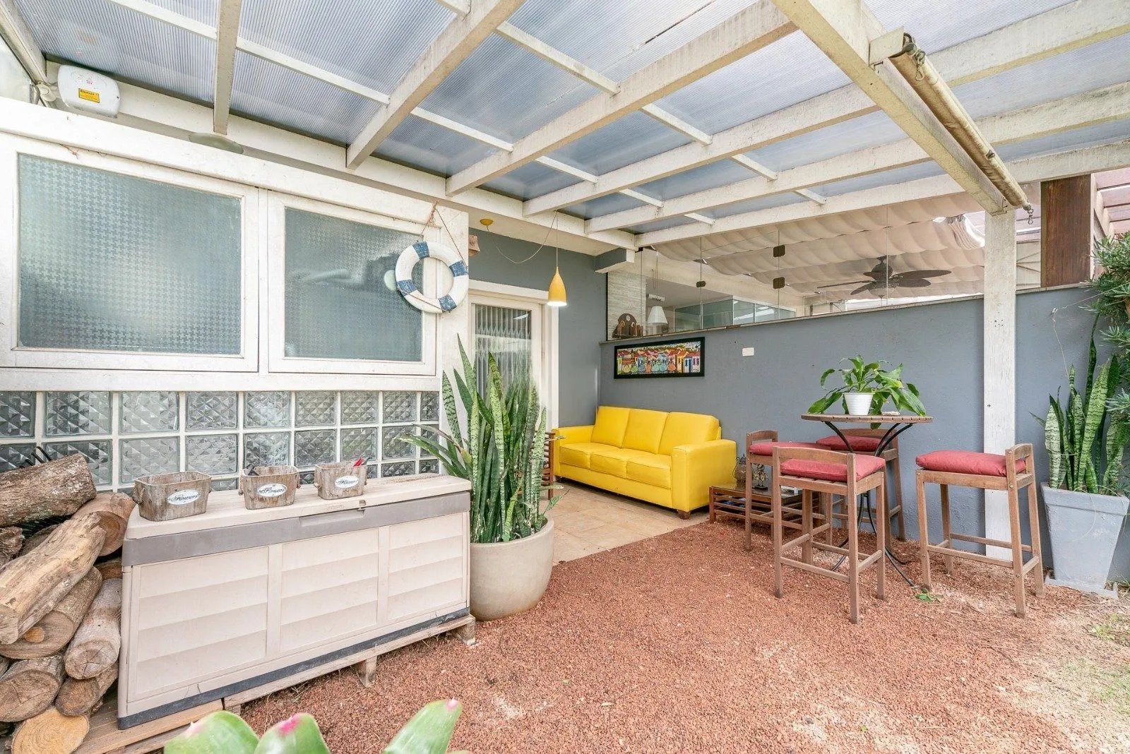 Imagem Casa com 3 dormitórios, suíte, pátio com spa, 3 vagas, Rua do Pampa - Ecoville