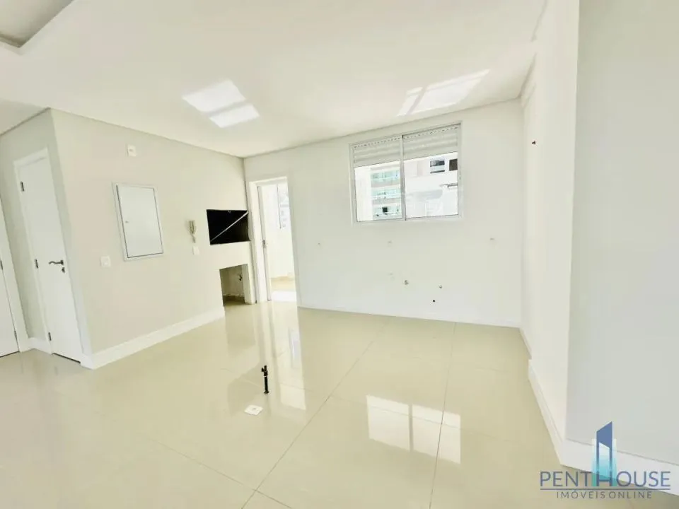 Imagem Apartamento com Terraço para Venda em Balneário Camboriú, CENTRO, 3 dormitórios, 3 suítes, 4 banheiros, 2 vagas
