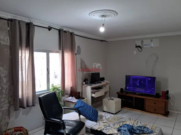 Imagem Apartamento térreo de 3 dormitórios em Santos na Aparecida no BNH(Plano 4) para reforma à venda por R$ 310.000,00
