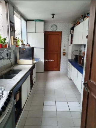 Imagem Apartamento luxuoso à venda no Itaim Bibi, São Paulo-SP: 3 quartos, 1 suíte, 3 salas, 3 banheiros, 2 vagas, 189m².