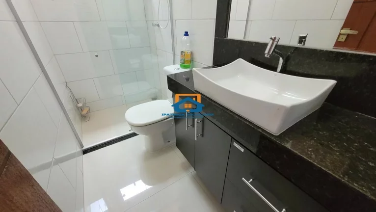 Imagem Já imaginou em morar em um imóvel lindo, casa duplex, espaçosa, acabamento diferenciado, em uma excelente localização no bairro Residencial Bethânia.