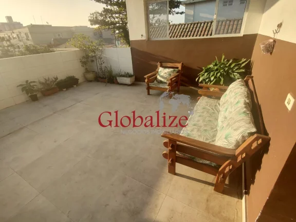 Imagem Sobreposta alta Duplex com 3 suítes e ampla área de lazer no andar Superior no Bairro da Ponta da Praia por R$ 1.300.000,00 !