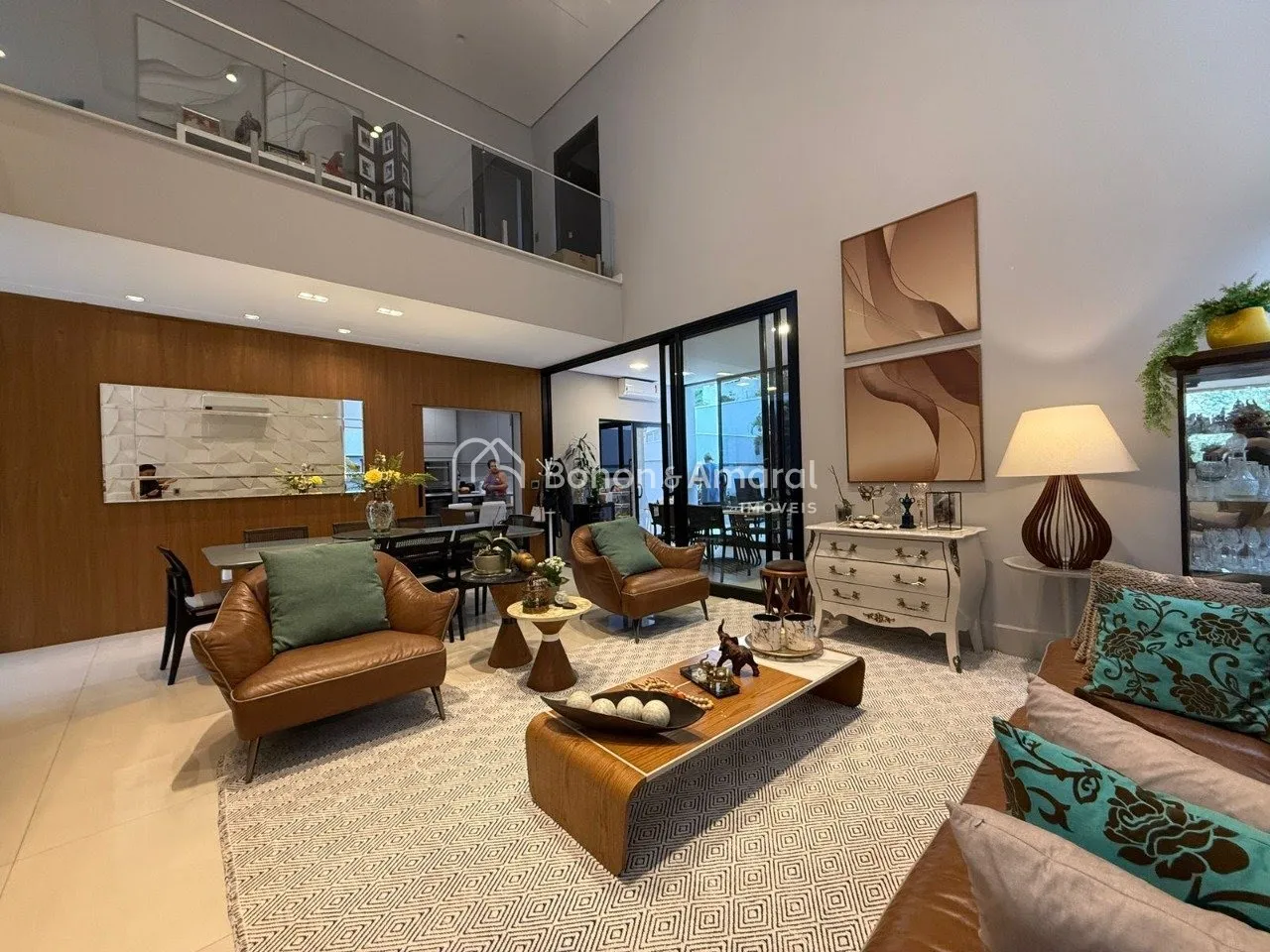 Imagem Sobrado à venda com 03 dormitórios no Condomínio Villa Lobos no Bairro Parque Brasil 500 em Paulínia SP