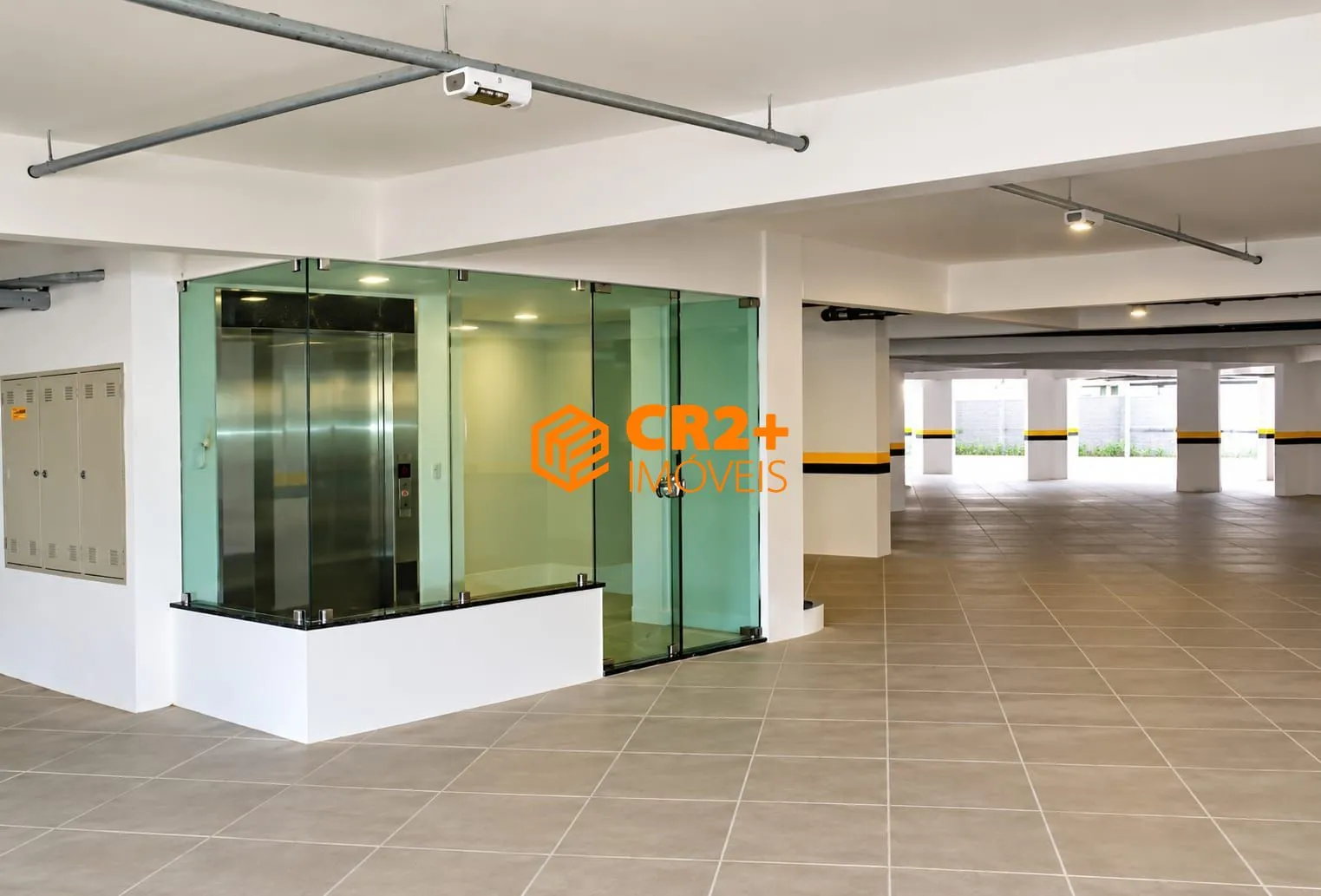 Imagem Vendo Apartamento com 85 m², a apenas 50 metros da orla da Praia do Pina!