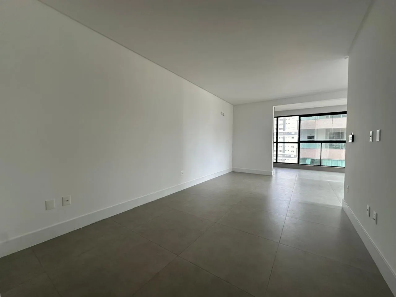 Imagem Apartamento à venda com 177m2 por R$ 3.250.000,00