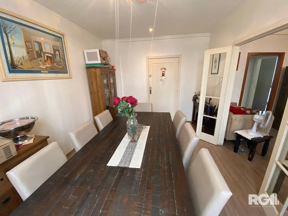 Imagem AMPLO APARTAMENTO À VENDA 2 DORMITÓRIOS