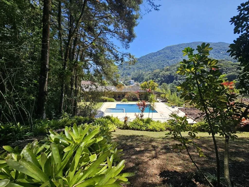 Imagem Casa em Condomínio para Venda em Teresópolis / RJ no bairro Carlos Guinle