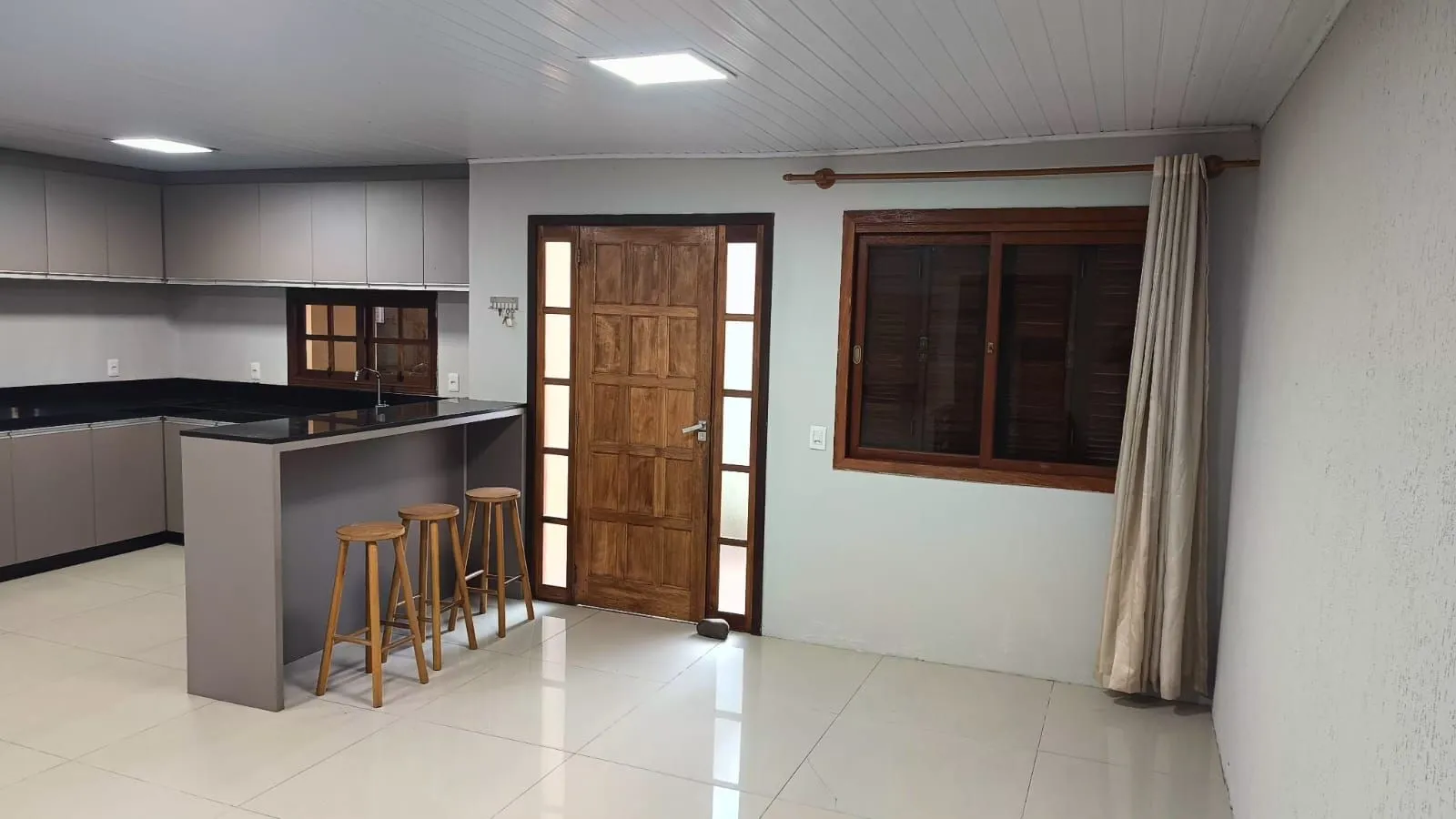 Imagem Casa à venda em Caxias do Sul, Santo Antônio, com 3 quartos, 130m2