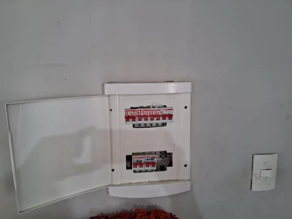 Imagem Apartamento térreo de 3 dormitórios em Santos na Aparecida no BNH(Plano 4) para reforma à venda por R$ 310.000,00