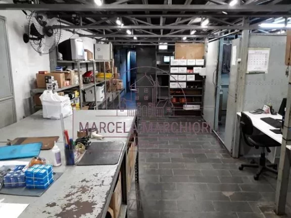 Imagem Galpão de 700m² pertinho do Shopping Vila Velha