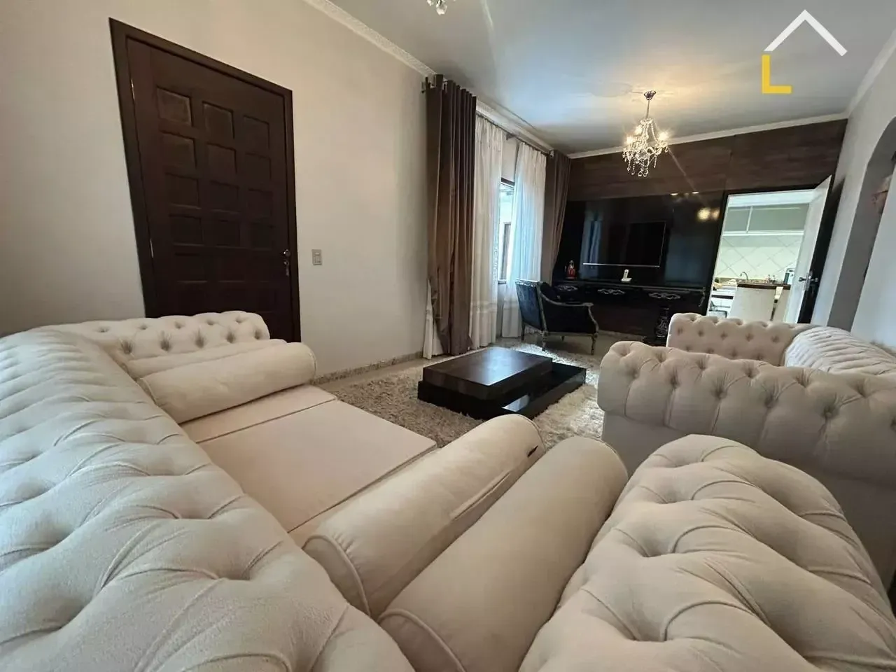 Imagem Casa com 2 Quartos à Venda, 195 m² em Floresta - Joinville