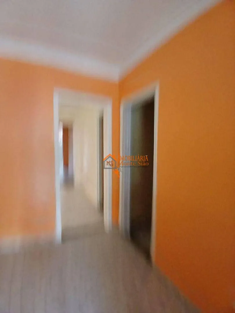Imagem Casa com 3 dormitórios à venda, 250 m² por R$ 863.000,00 - Vila Barros - Guarulhos/SP