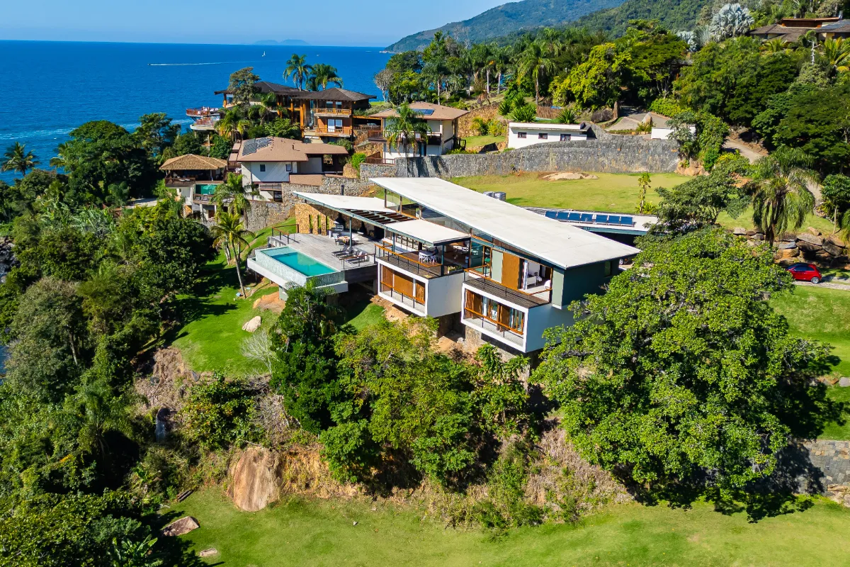 Imagem Casa no condomínio Condominio Residencial Praia de Pacuiba para venda com 5 quartos, sendo 5 suítes, 620m2