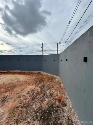 Imagem Casa à Venda no Afonso Queiroz em Patos de Minas – 3 Quartos, Suíte, Churrasqueira e Mais