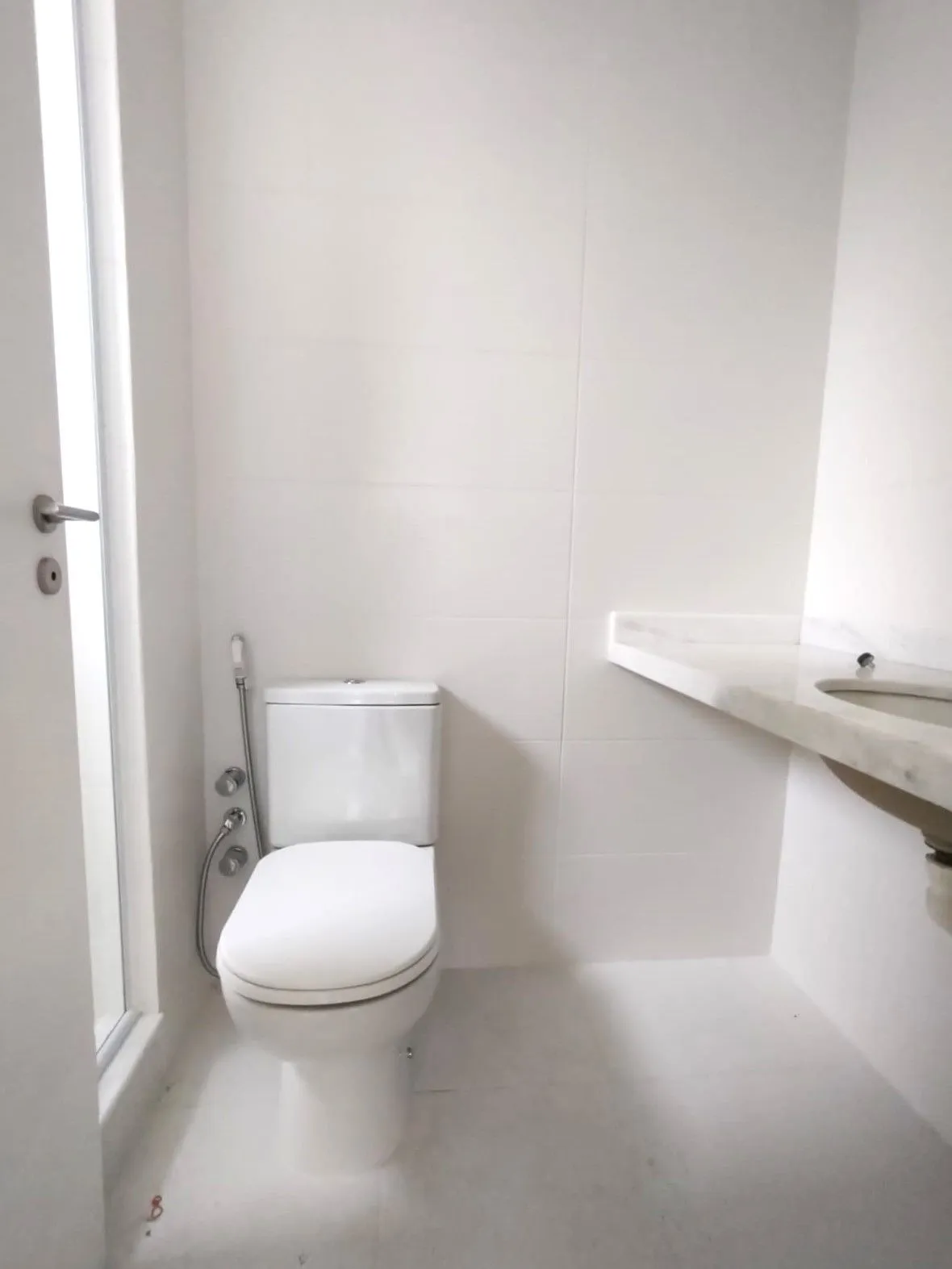 Imagem APARTAMENTO 1 DORMITÓRIO COM SUÍTE, COZINHA AMERICANA, LAVABO E AMPLO LIVING NO BOM FIM!