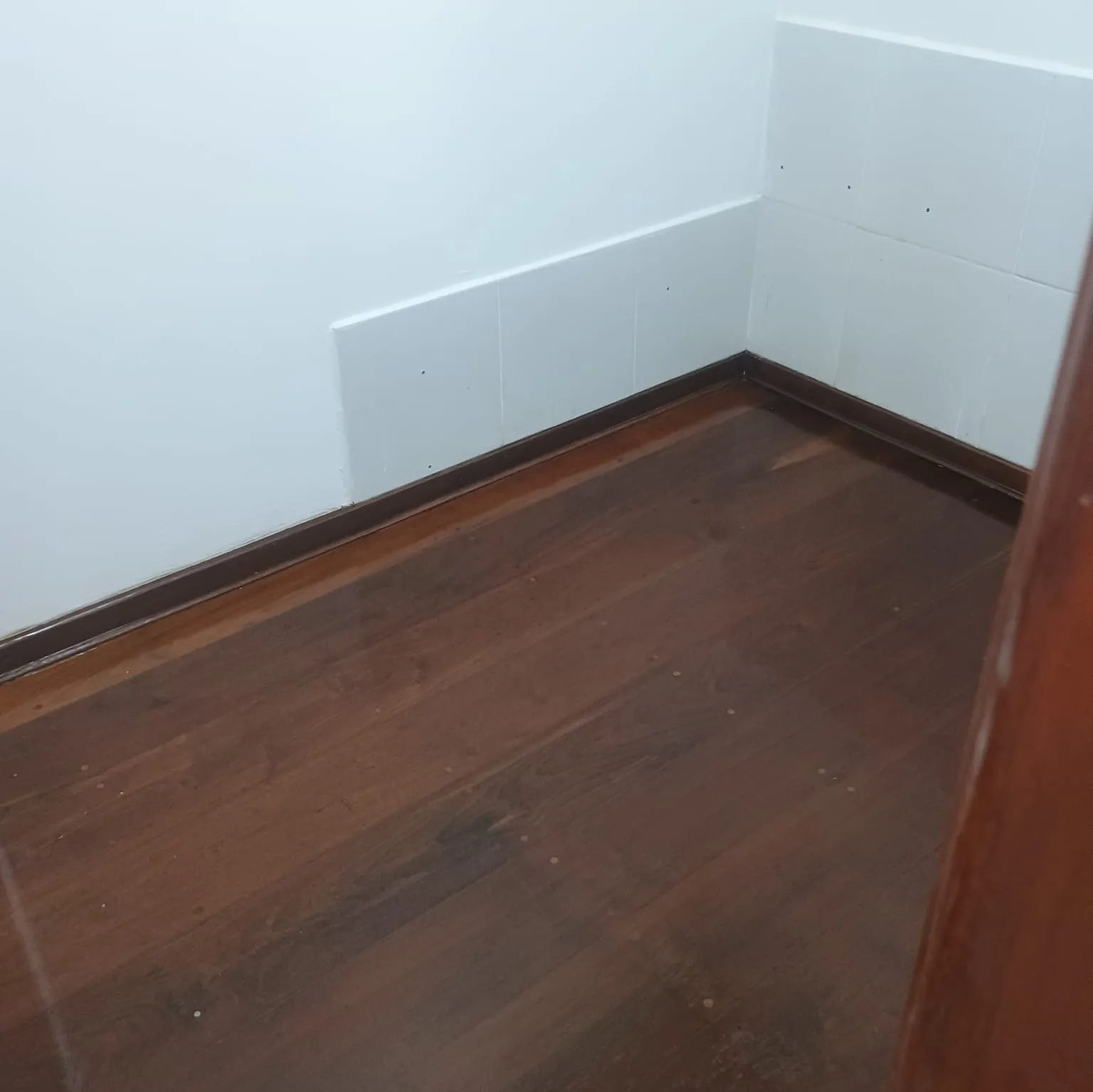 Imagem Campolim | Casa térrea | 340 m² construídos | Terreno de 360 m² | 3 dormitórios, 1 suíte | Escritório | Closet | 3 vagas | Residencial ou Comercial