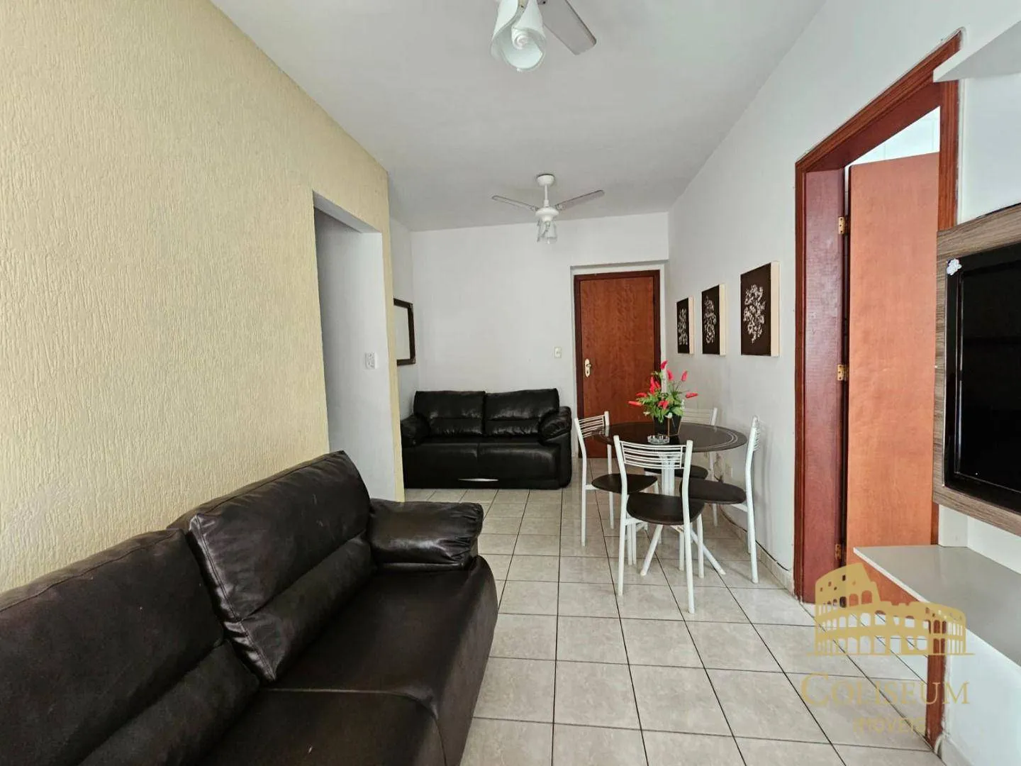 Foto do imóvel Apartamento com 1 dormitório à venda, 46 m² por R$ 350.000,00 - Vila Guilhermina - Praia Grande/SP