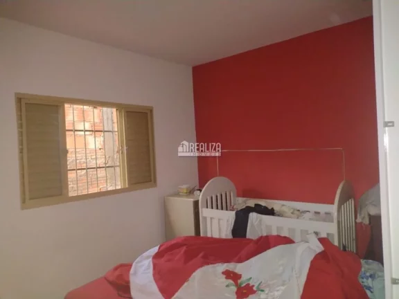 Imagem Casa à venda no bairro Antonia Candida I, em Uberaba - Excelente localização!