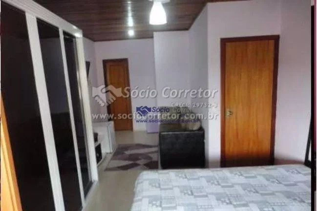 Imagem Vendo sobrado 155m - 3 Dorms. com Suíte- Por R$ 700.000,00 - Bom Clima