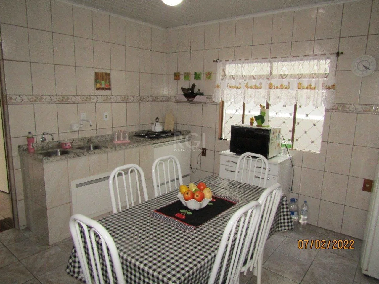 Imagem Casa para Venda - 154.78m², 3 dormitórios, sendo 1 suites, 3 vagas - Camaquã