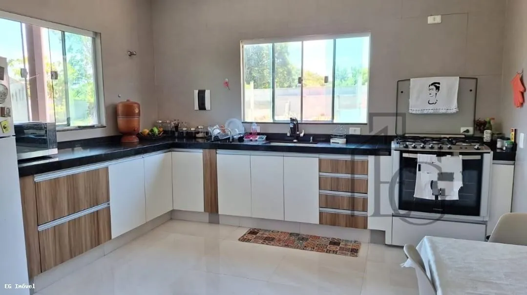 Imagem Casa para Venda em Saquarema, Ipitangas, 2 dormitórios, 1 suíte, 1 banheiro