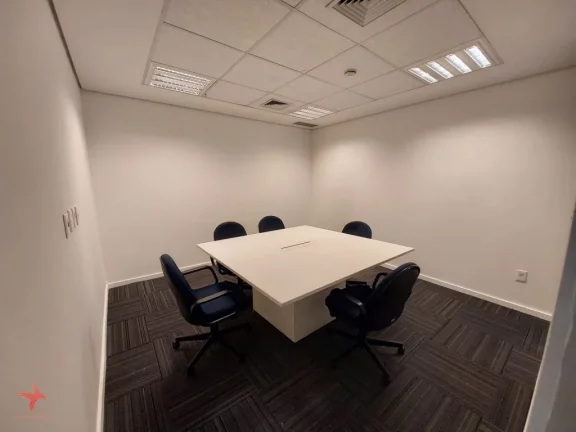 Imagem Locação de Sala Comercial de Alto Padrão em São Paulo - Jardim São Luís: 10 Salas, 12 Banheiros, 11 Vagas, 1.124m².