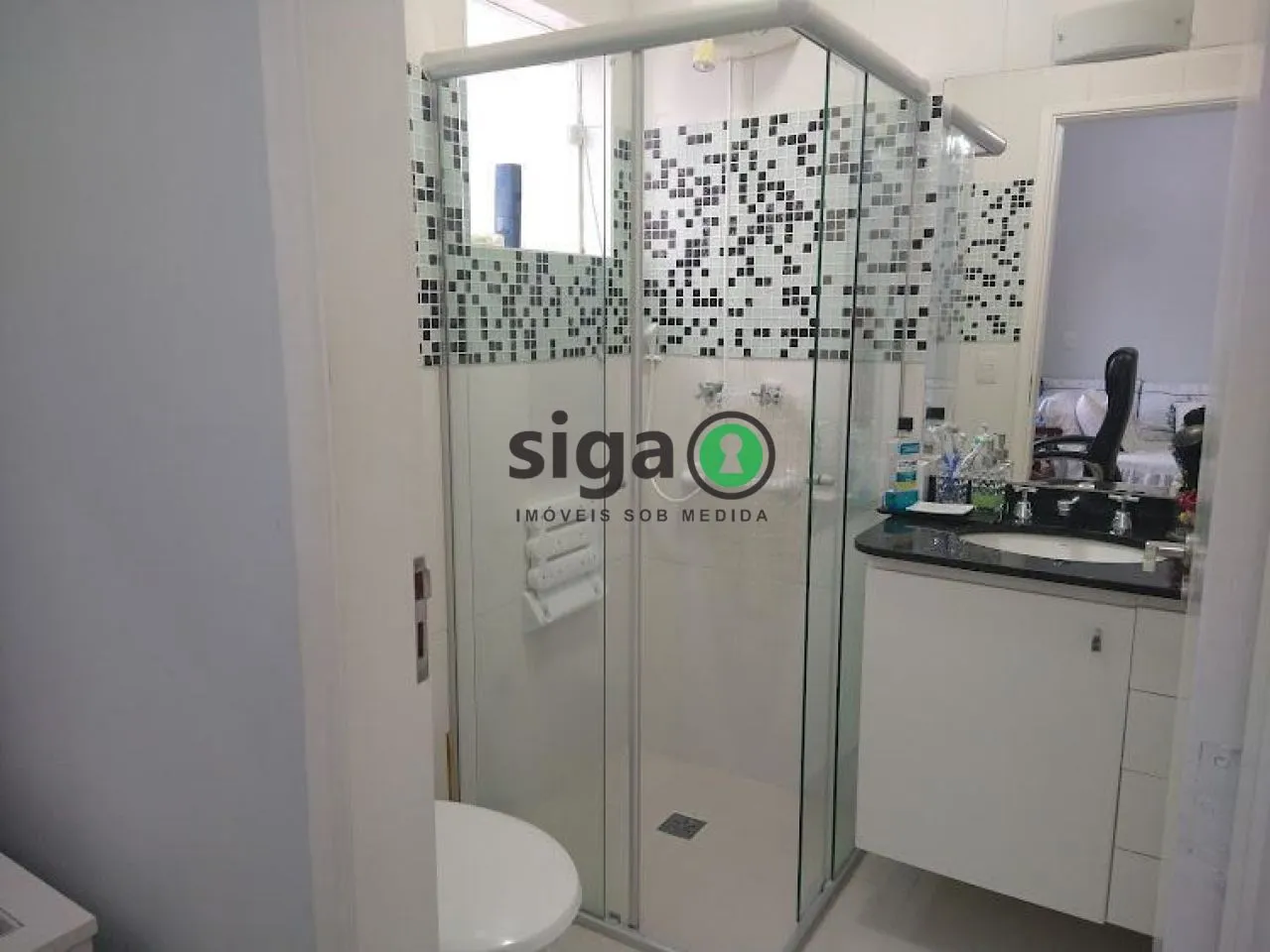 Imagem Casa de Condomínio com 10 residências, no Morumbi