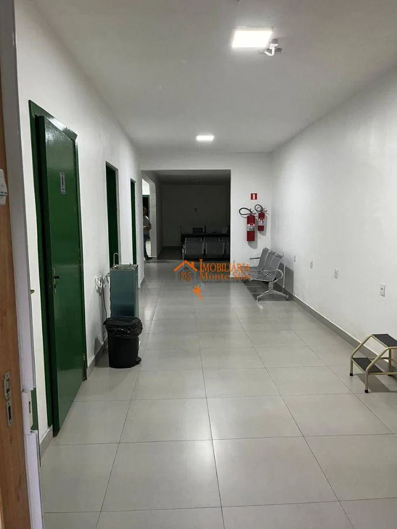 Foto do imóvel Casa com 3 dormitórios, 250 m² - venda por R$ 1.300.000,00 ou aluguel por R$ 12.250,00/mês - Jardim Presidente Dutra - Guarulhos/SP