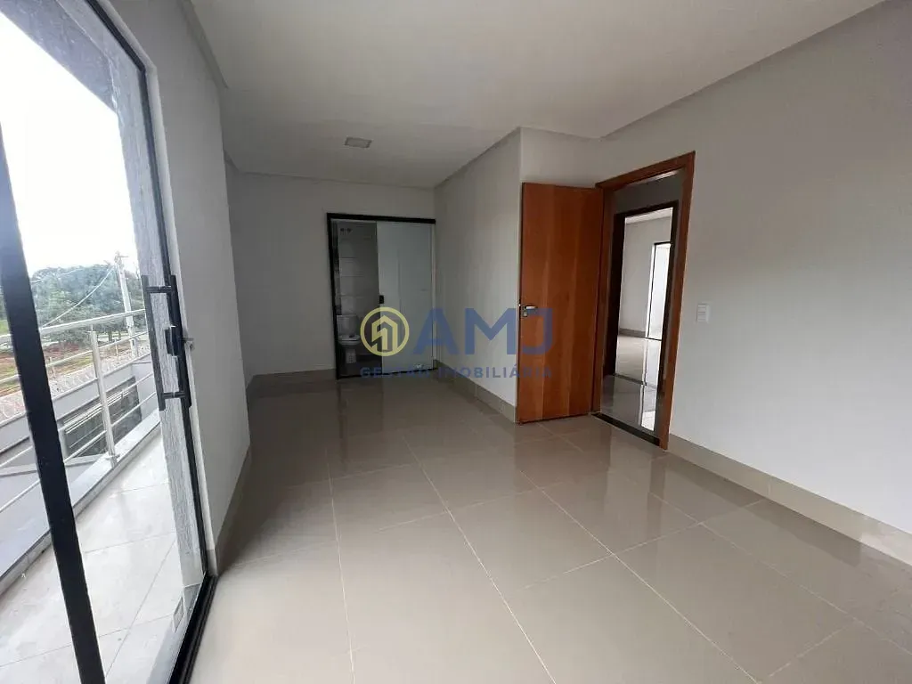 Imagem SOBRADO ALTO PADRÃO | SETOR TRÊS MARIAS - 3 SUÍTES PLENAS
