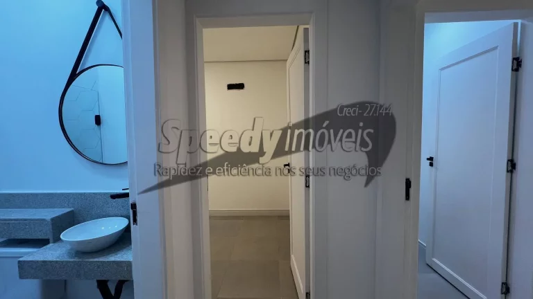Imagem Apartamento em Santos, bairro Ponta da Praia.