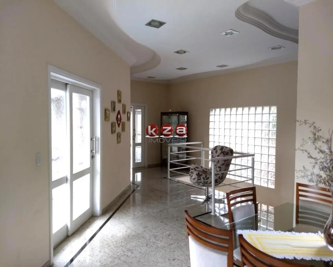 Imagem Imperdível! Casa em condomínio à venda em Valinhos-SP, Condomínio Terras do Paiquerê, 3 quartos, 3 suítes, 3 salas, 2 banheiros, 2 vagas, 570m².