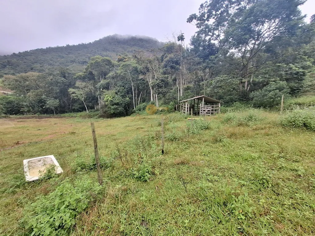 Imagem Sítio para Venda em Teresópolis / RJ no bairro Serrinha