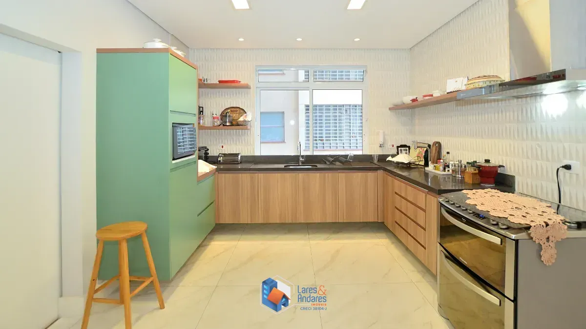 Imagem Apartamento para venda em Higienópolis com 3 quartos, sendo 3 suítes, 180m²