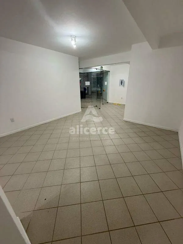 Imagem Sala à venda com , 43,9m² em Praia Comprida São José