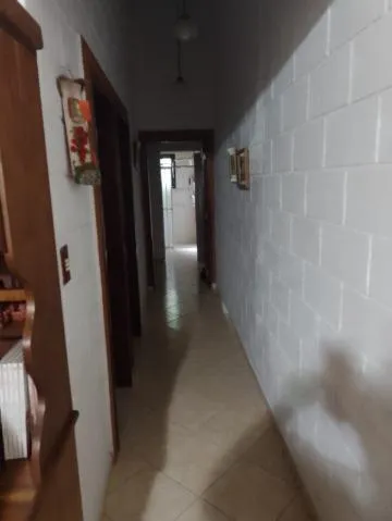 Imagem VENDA CHACARA CONDOMINIO SANTA ISABEL Excelente oportunidade!Com A/T 580m² e A/C 120m² distribuídos em 2 dormitórios sendo 1 suíte, sala.CONSULTE-NOS.