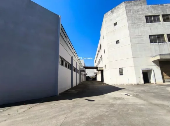 Imagem Galpão com 4.311m2 em Osasco.