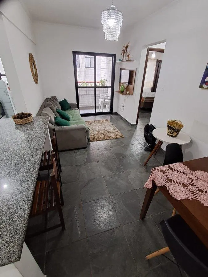 Imagem Apartamento para Venda em Praia Grande, Guilhermina, 2 dormitórios, 1 suíte, 1 banheiro, 1 vaga