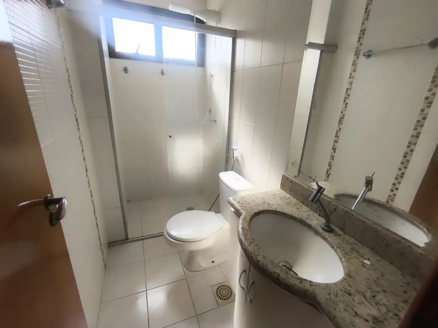 Imagem Apartamento 3/4 Sendo 2 Suites No Residencial Alexandrino