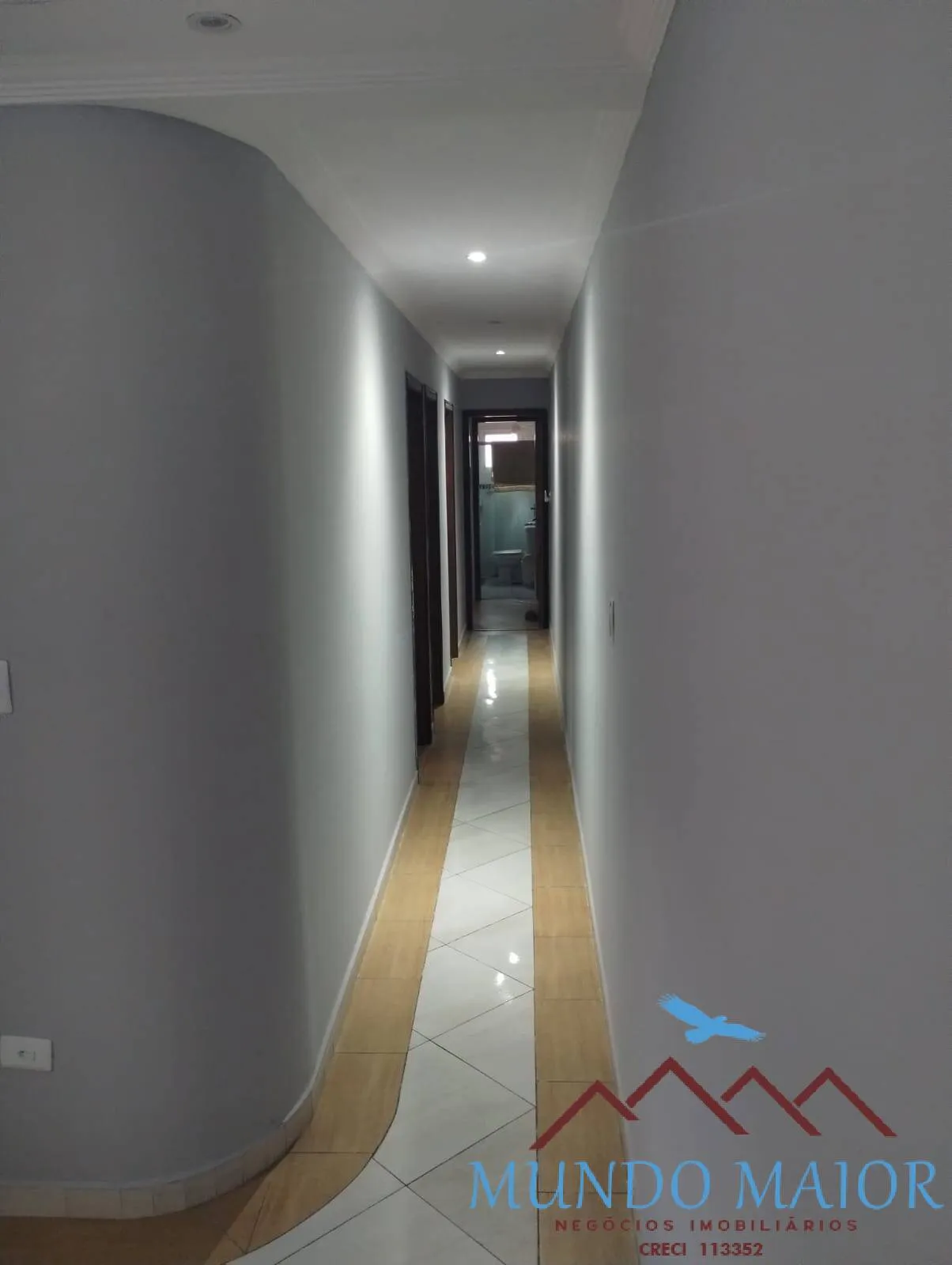 Imagem Cobertura com 3 Quartos e 1 suíte - 2 vagas - 200 m² -Aceita Permuta!