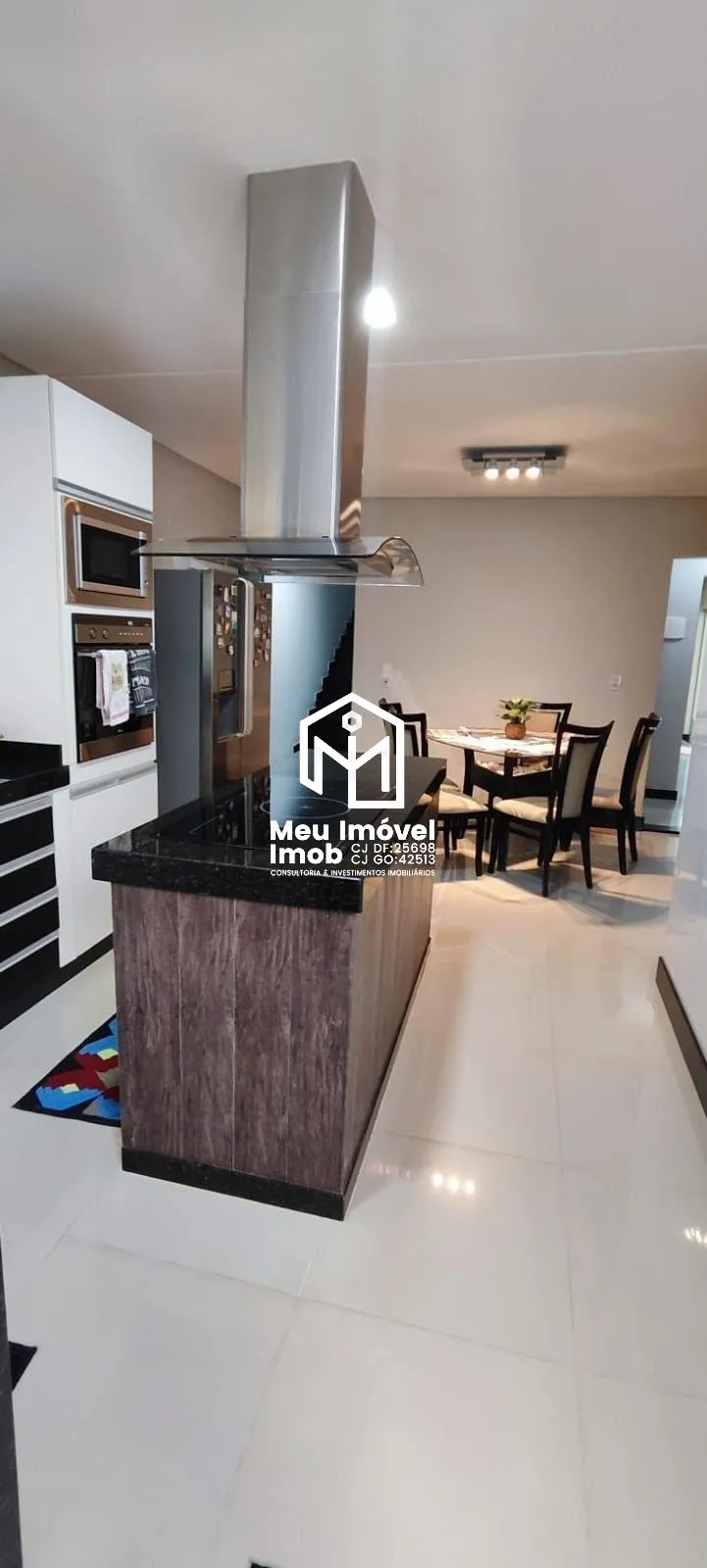 Imagem Casa 03 Quartos 3 Suítes 3 Vagas 200m² Sobradinho/DF