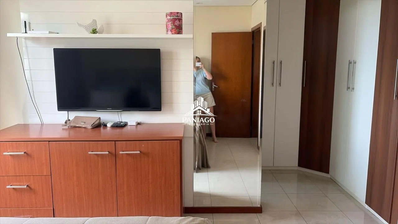 Imagem APARTAMENTO SEMIMOBILIADO À VENDA - EDIFÍCIO CECÍLIA MEIRELES