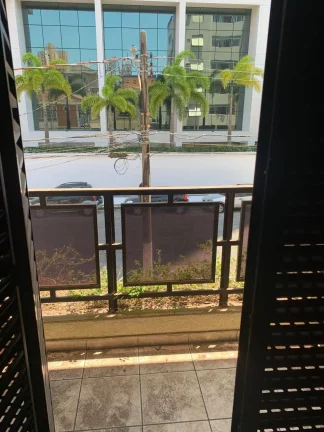 Imagem BELÍSSIMO SOBRADO NA PONTA DA PRAIA